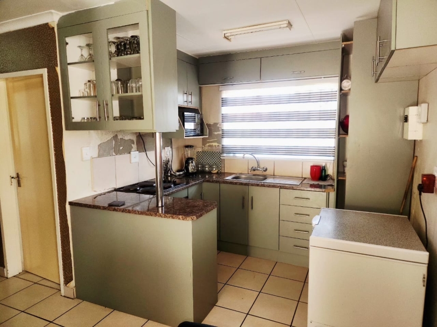 3 Bedroom Property for Sale in Freedom Park North West